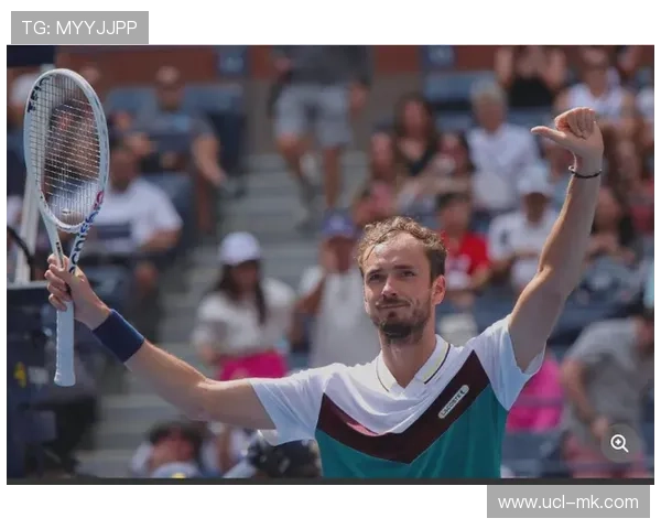 诺里斯Q3首轮圈速暂列第三，末轮发力锁定杆位